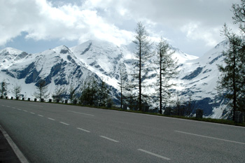 ... die Auffahrt zum Großglockner ...