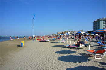... der Strand von Bellaria ...