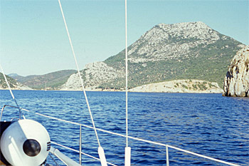 ... Insel Lesbos voraus ...